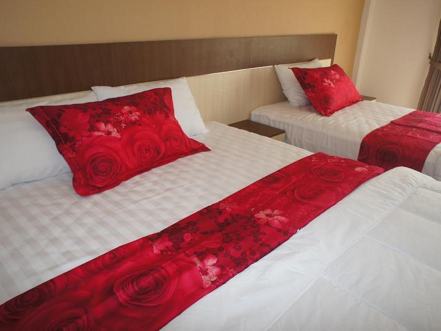 Oyo 90473 Gowin Hotel Кута Екстер'єр фото